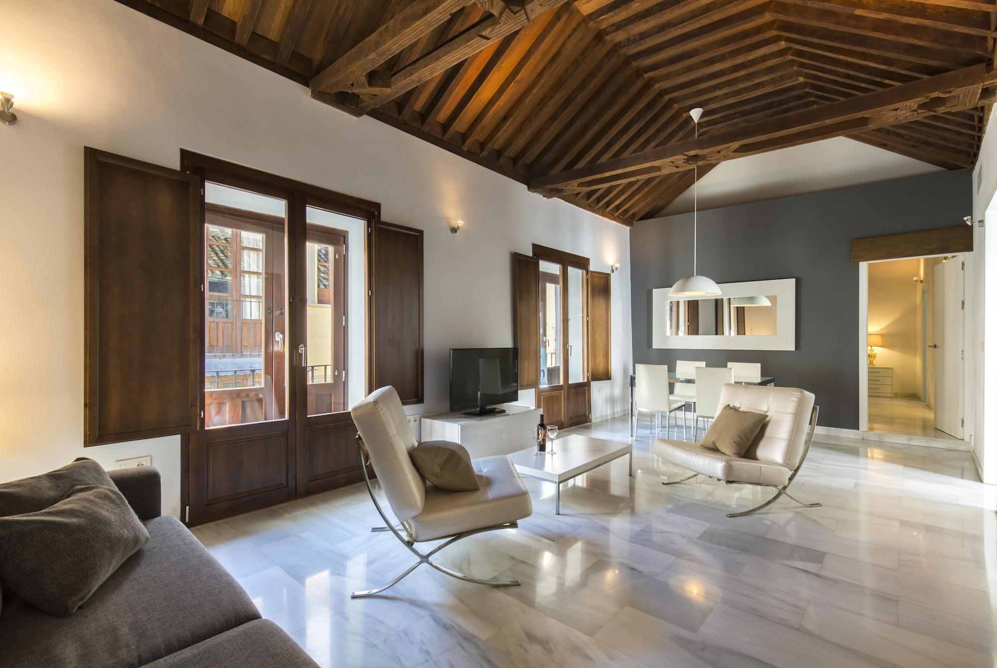 Elvira Suites Гранада Экстерьер фото