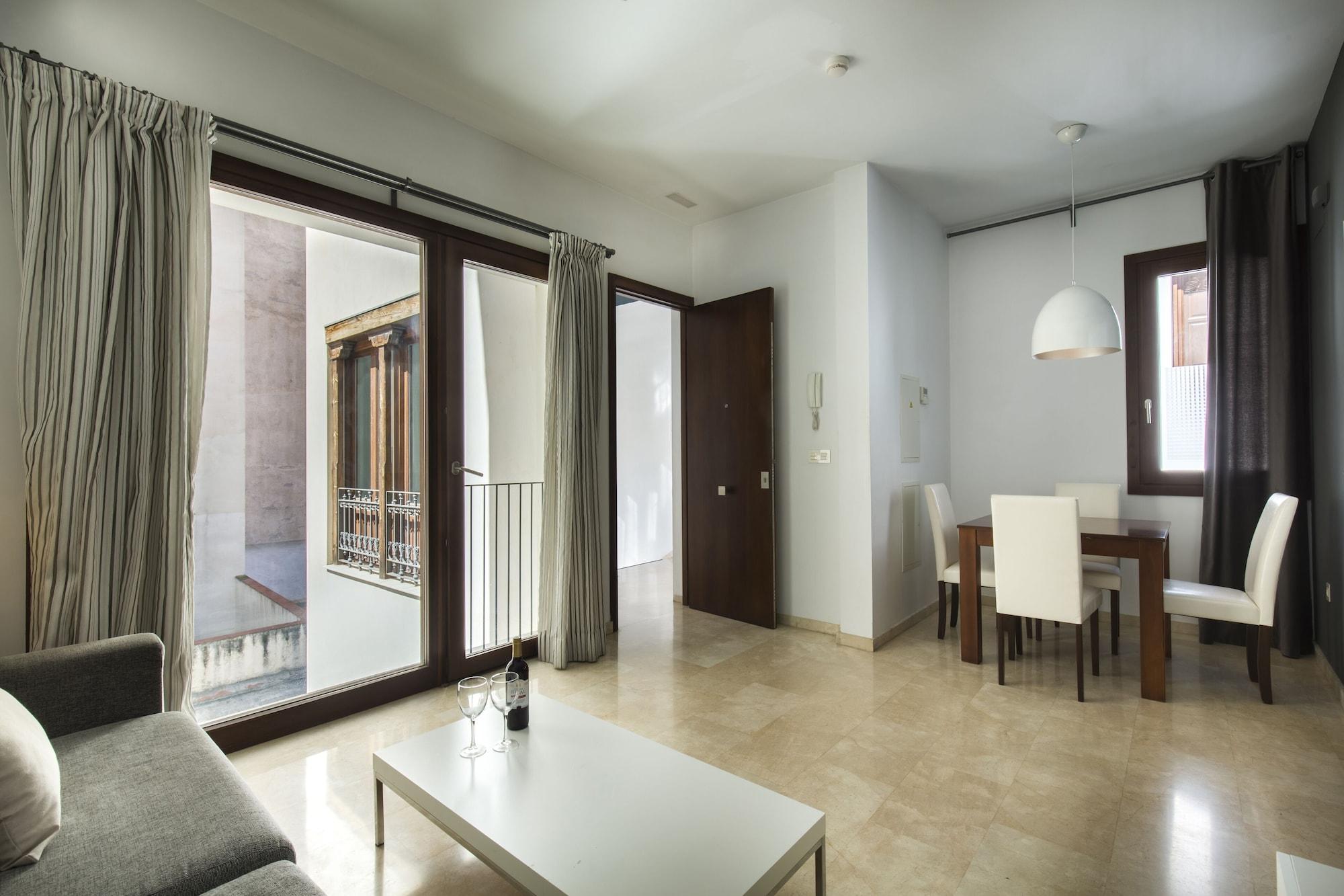 Elvira Suites Гранада Экстерьер фото