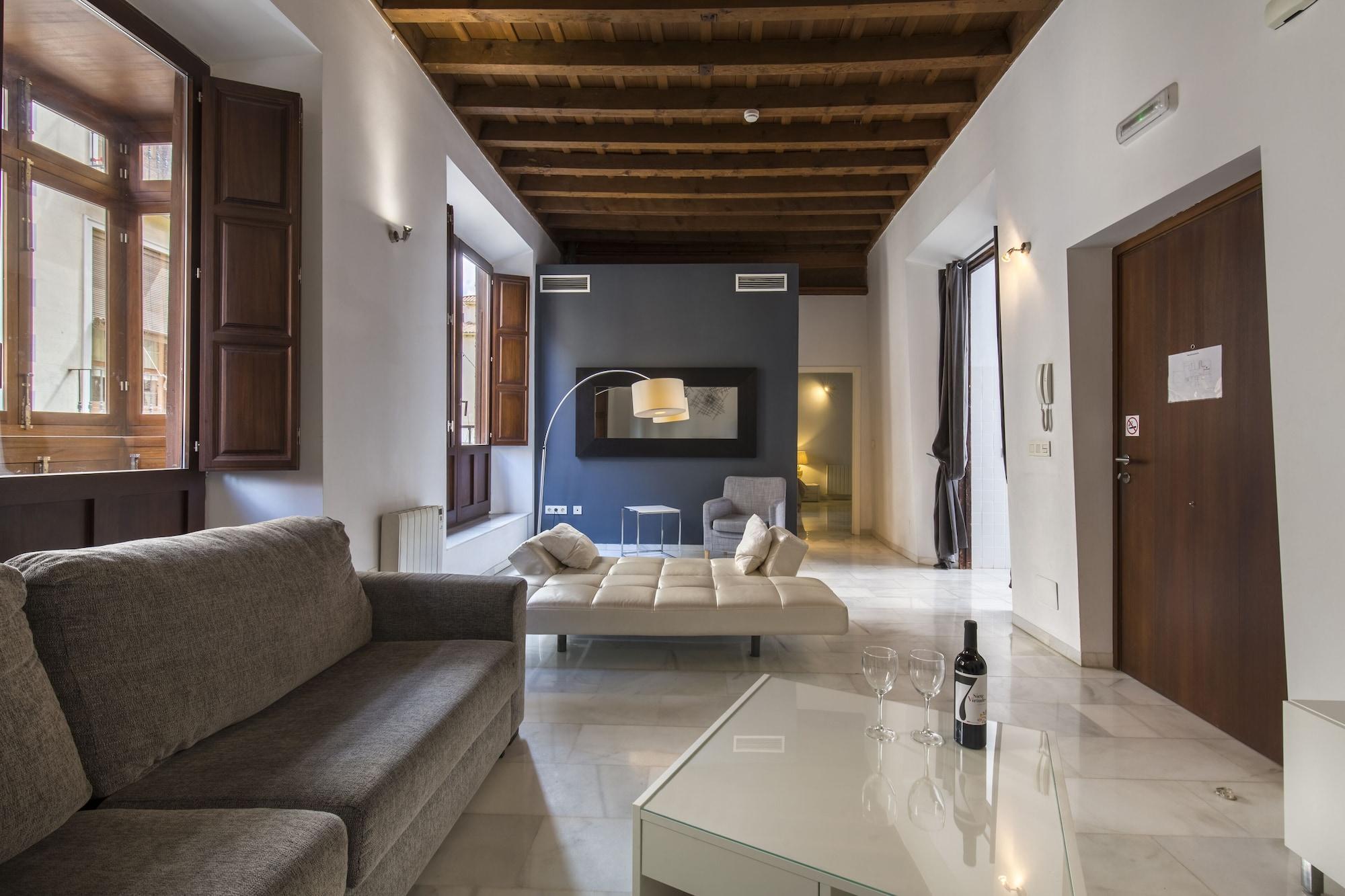 Elvira Suites Гранада Экстерьер фото