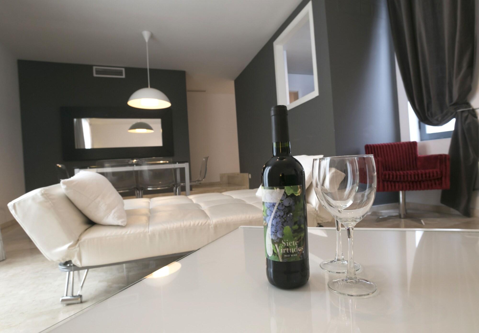 Elvira Suites Гранада Экстерьер фото
