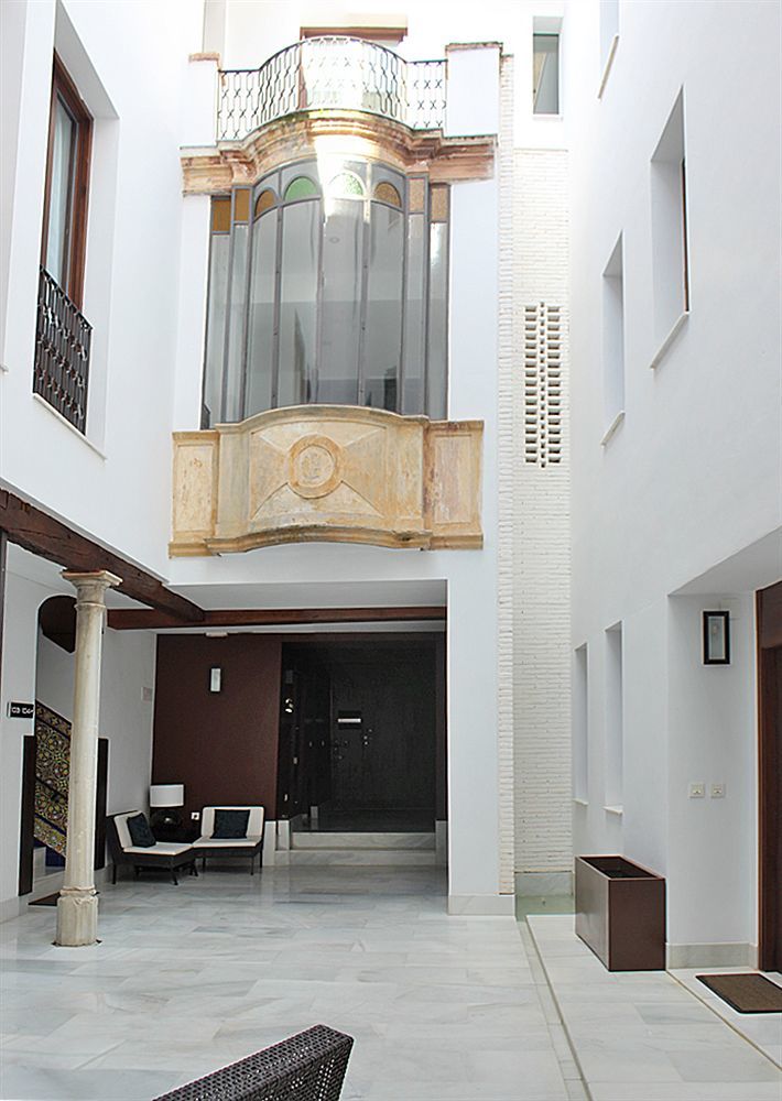 Elvira Suites Гранада Экстерьер фото